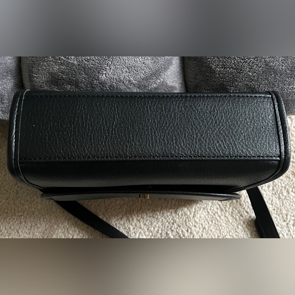 Black Shoulder Bag from Japan - Picture 3 of 5